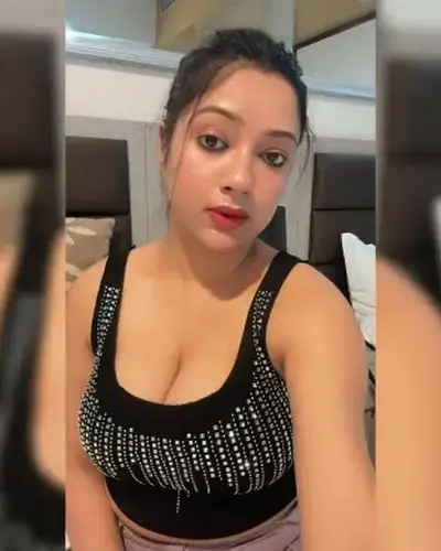 Call Girls Service Nandura